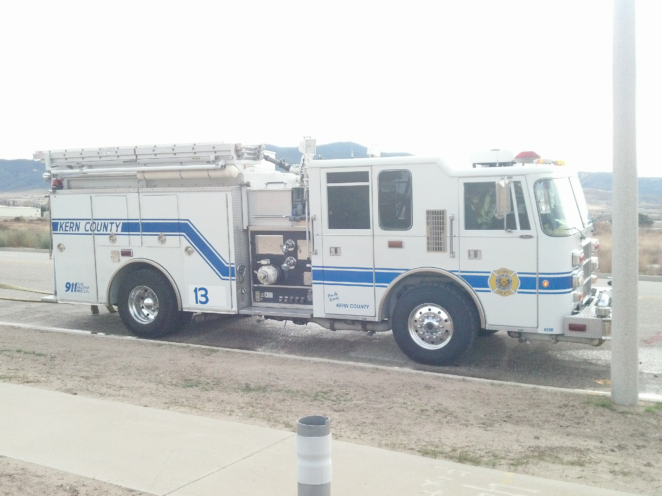 CA, Kern County Fire Department Engine