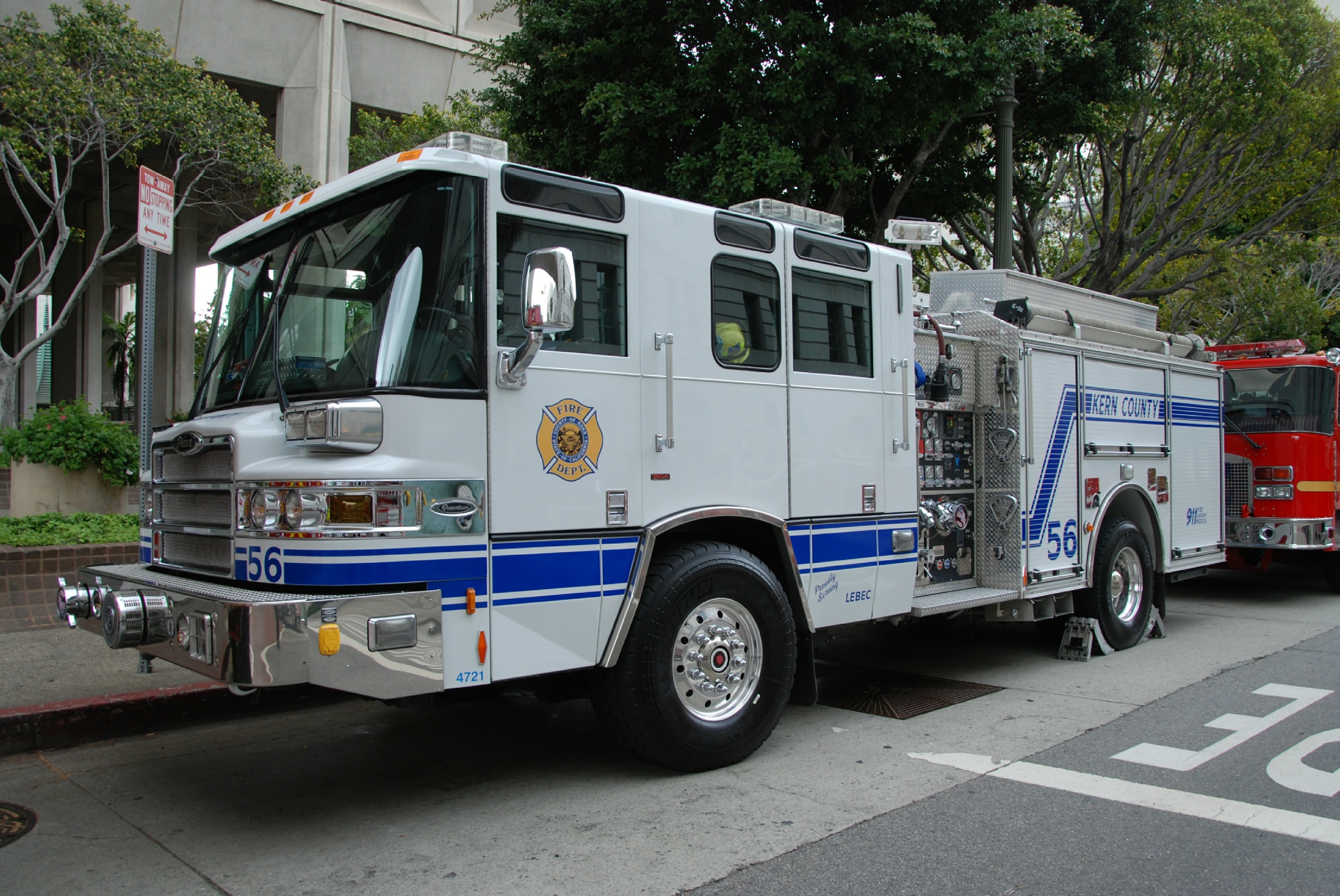 CA, Kern County Fire Department Engine