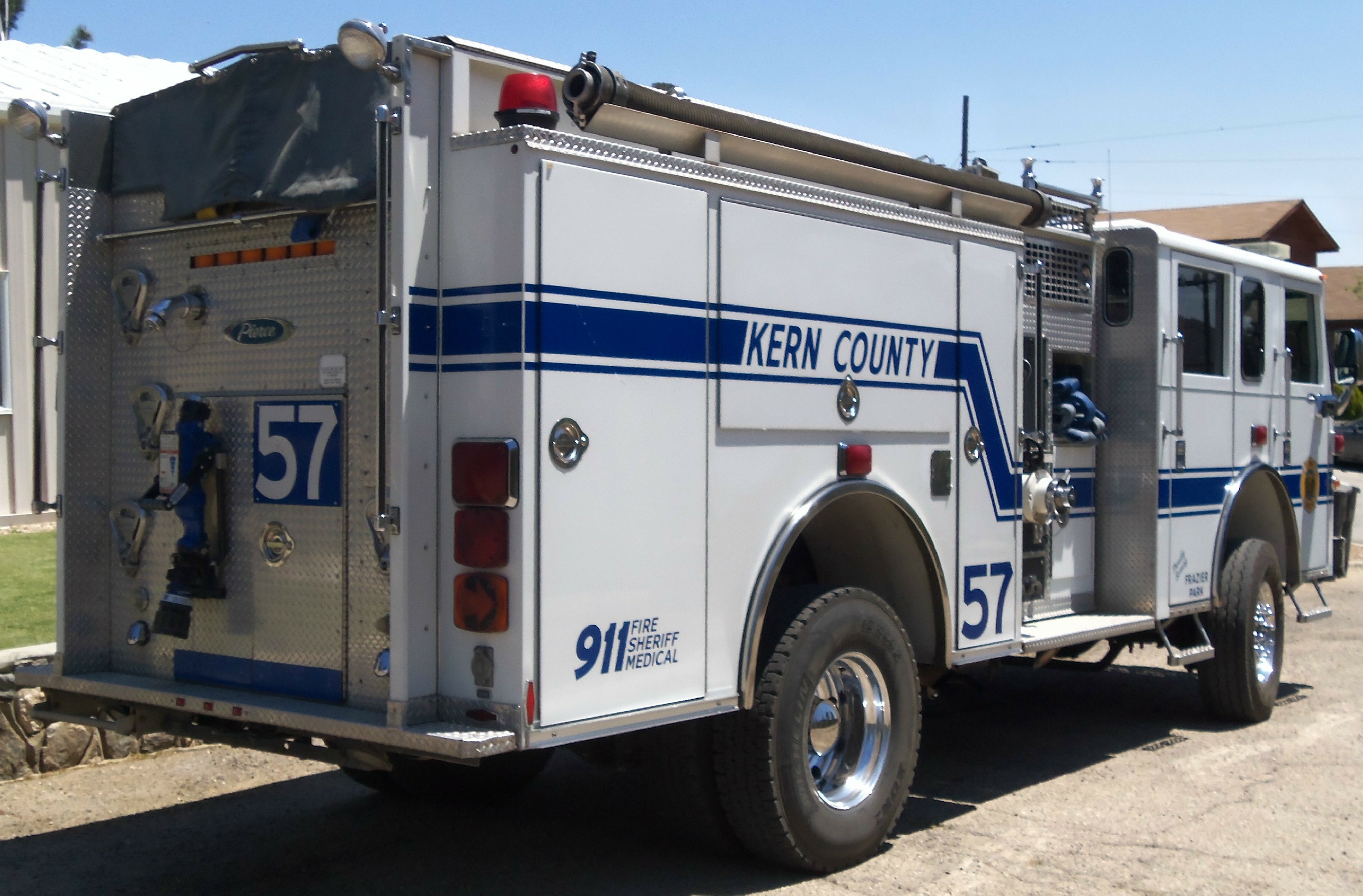 CA, Kern County Fire Department Engine