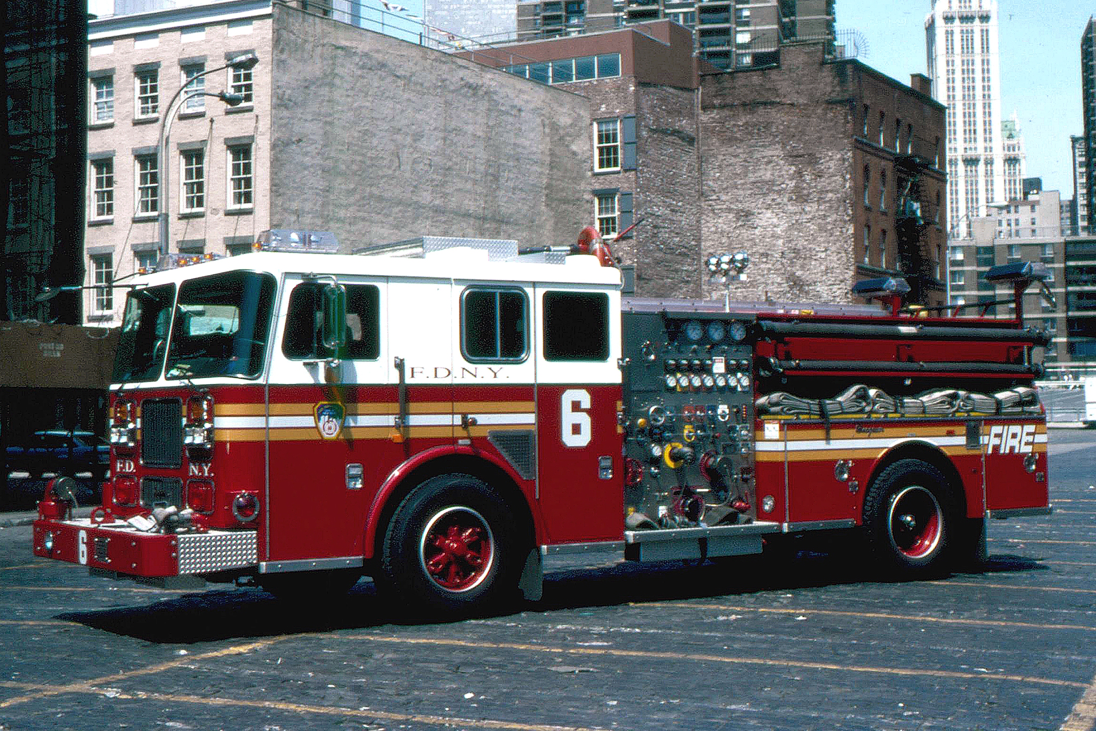 NY, FDNY Old Engine Company - 3