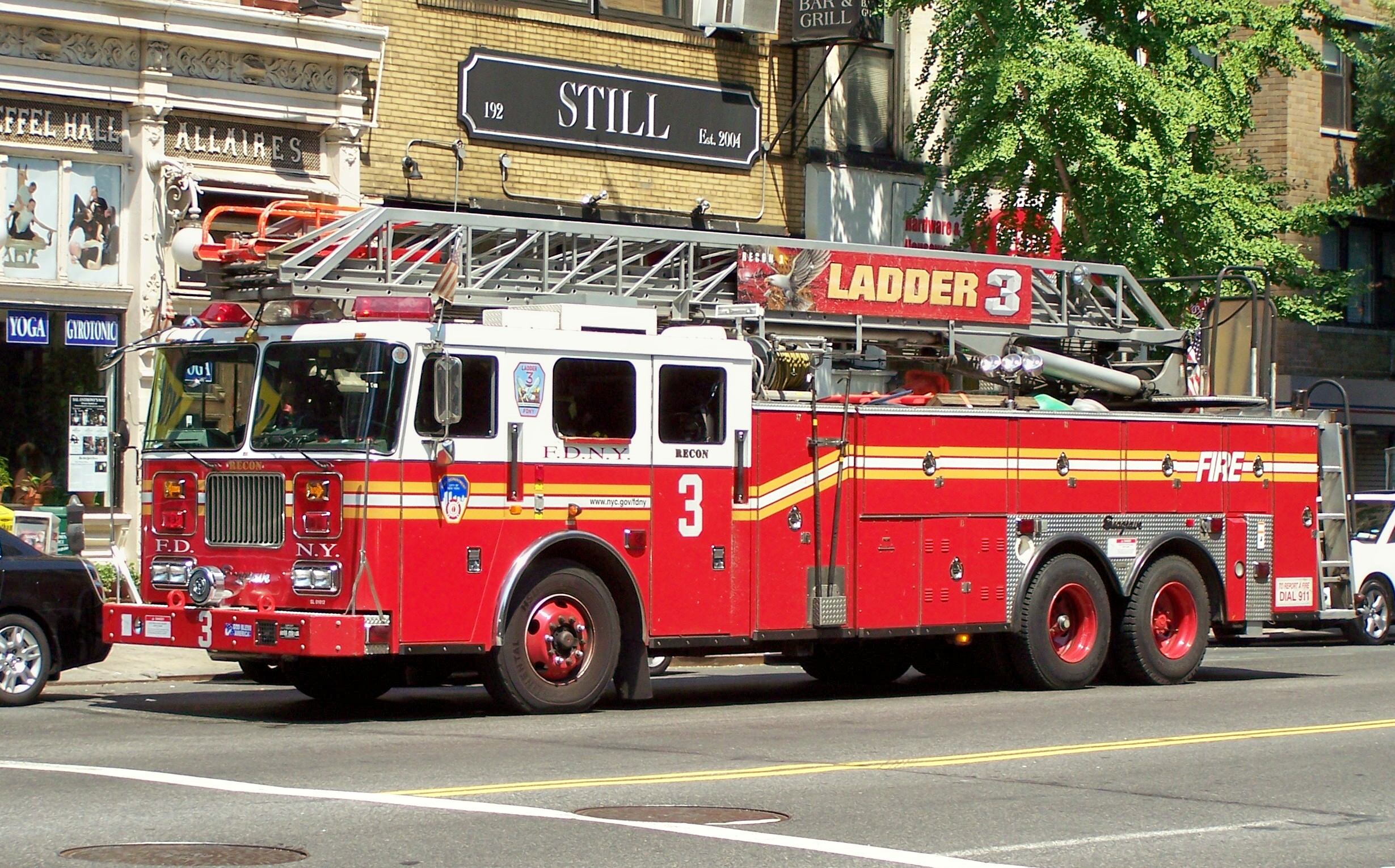 NY, FDNY Old Ladder Company